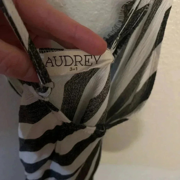 Striped shirt - Picture 2 of 3